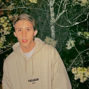 Meet your Posher, Isaac